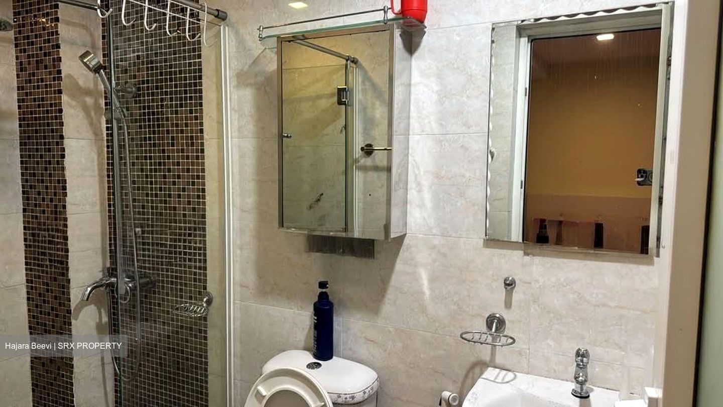 Pasir Panjang Road (D5), Terrace #540386161